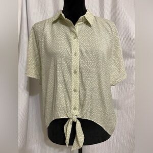 Nine West mint green with polka dots short sleeve 1/2 crop top size Large